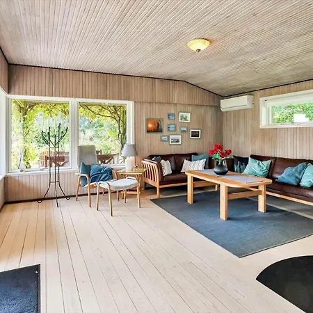 18008-holbaek-raevestien-5 بيت للعطل