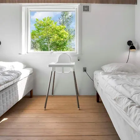 18008-holbaek-raevestien-5 * Holbæk